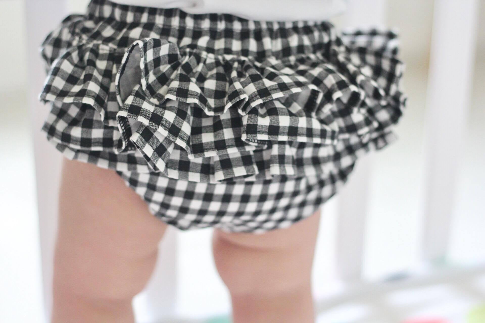 gingham ruffle bloomers, baby girl bloomers, ruffle bloomers, black bloomers, black checks diaper cover