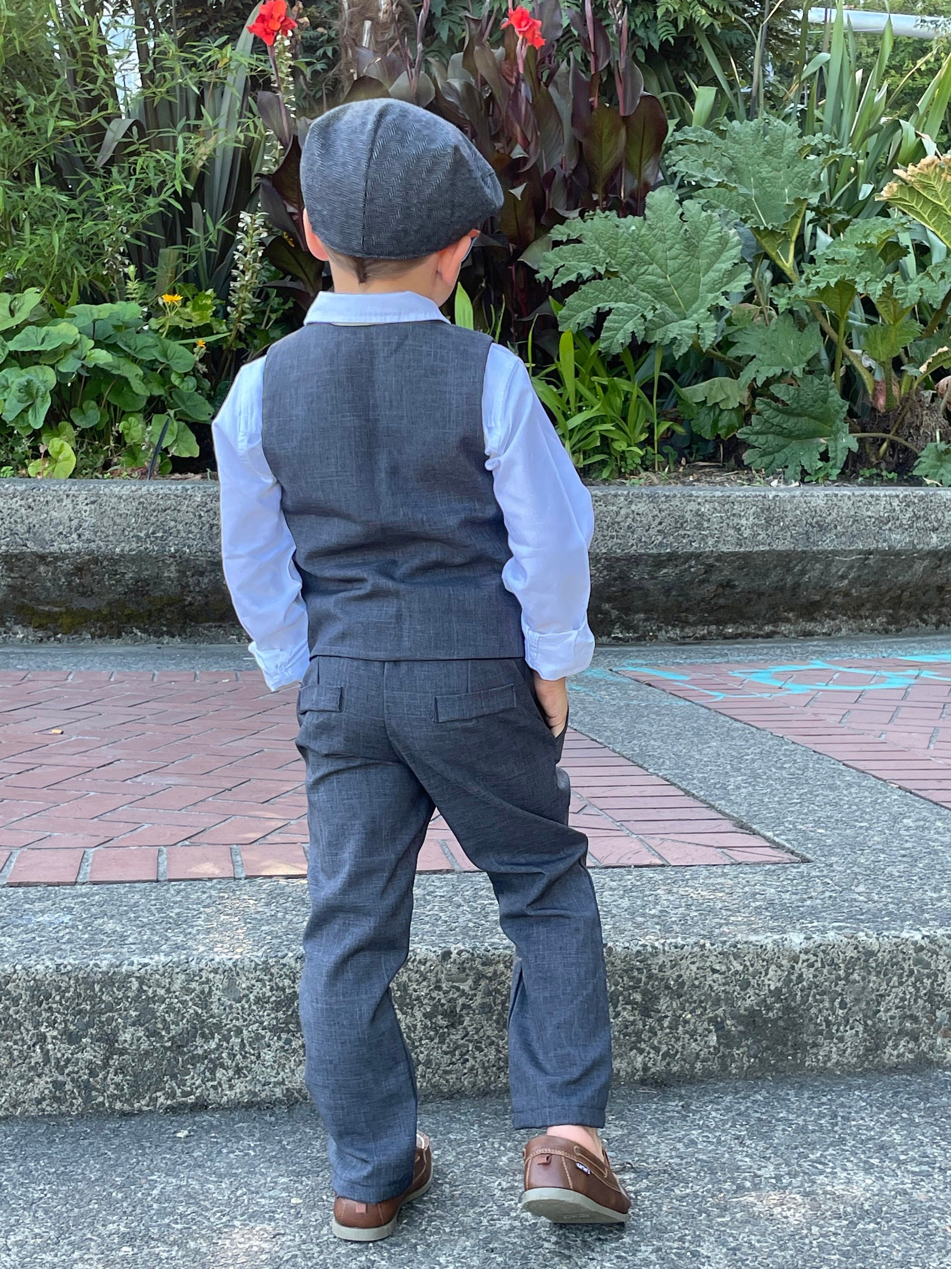 ring bearer outfit, suspender shorts for vintage weddings, suit with linen vest blazer and bowtie, baby, toddler and youth sizes, charcoal